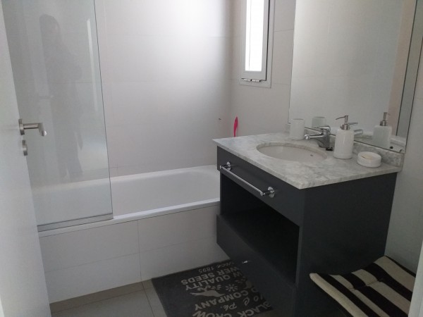 Neuquen, Alquiler, Departamento amoblado de 1 dormitorio con cochera. Barrio Santa Genoveva