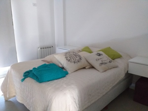 Neuquen, Alquiler, Departamento amoblado de 1 dormitorio con cochera. Barrio Santa Genoveva