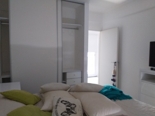 Neuquen, Alquiler, Departamento amoblado de 1 dormitorio con cochera. Barrio Santa Genoveva