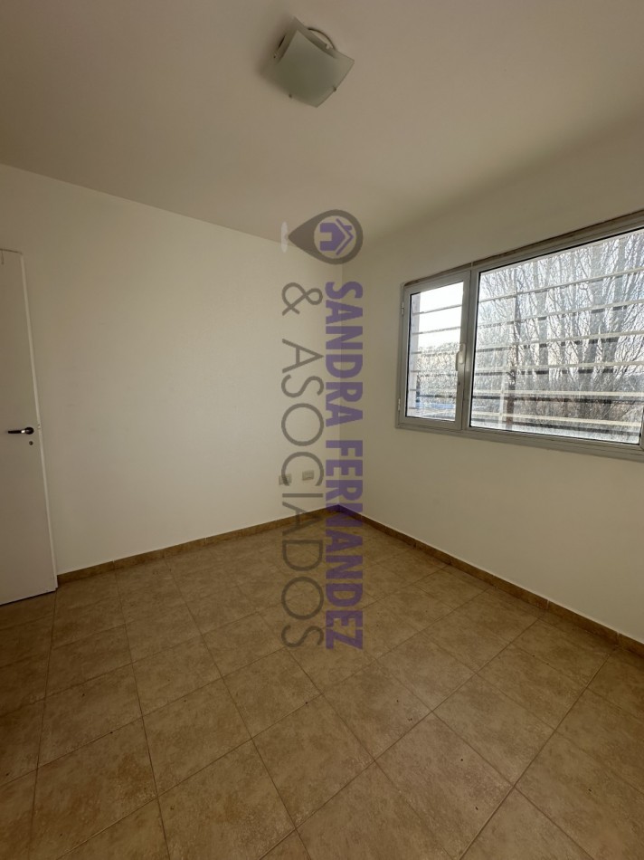 Neuquen Alquiler Duplex 3 dormitorios Zona La Zagala 