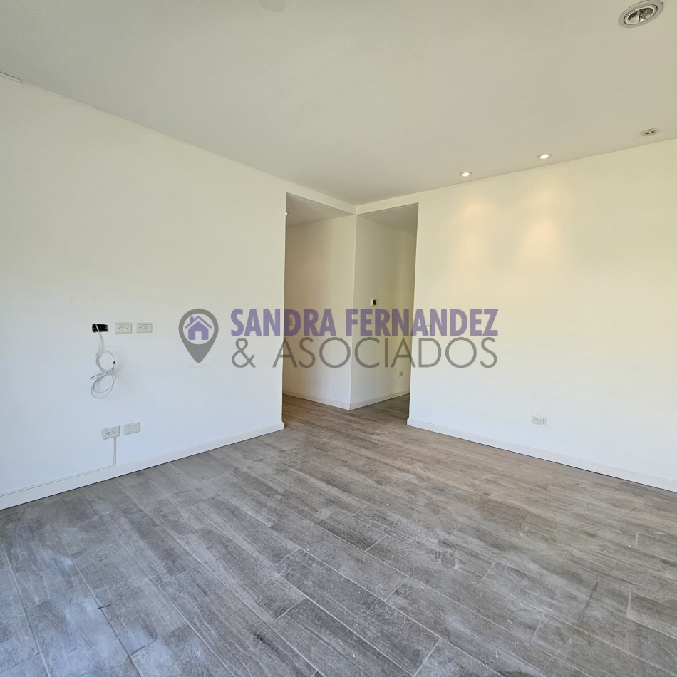 Rio Negro Cipolletti Barrio Manzanar Kossman. Casa en una sola planta diseño minimalista