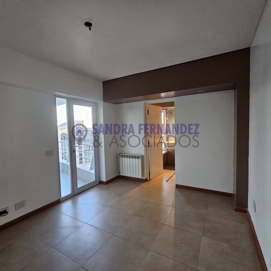 Neuquen Alquiler Semipiso Departamento 2 dormitorios (suite) Cochera Baulera