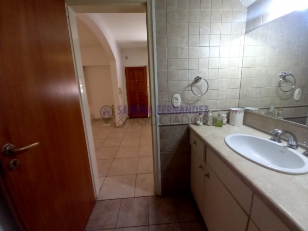 Neuquen. Alquiler Casa 3 dormitorios Casa Barrio Santa Genoveva