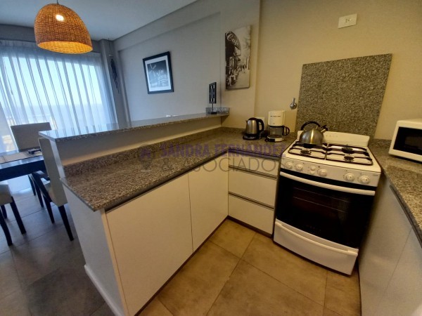 Neuquen, Alquiler. 1 dormitorio. Amoblado Equipado Zona Legislatura Edifico Dos Rios