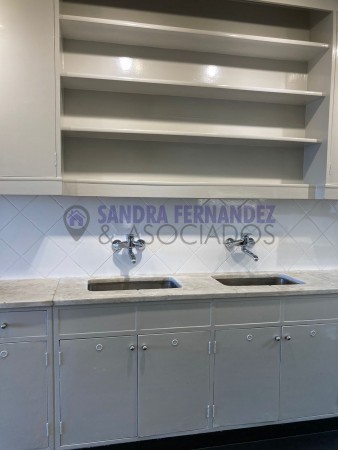 Alquiler Venta. Buenos Aires. CABA: Departamento SEMIPISO REMODELADO 4 dormitorios