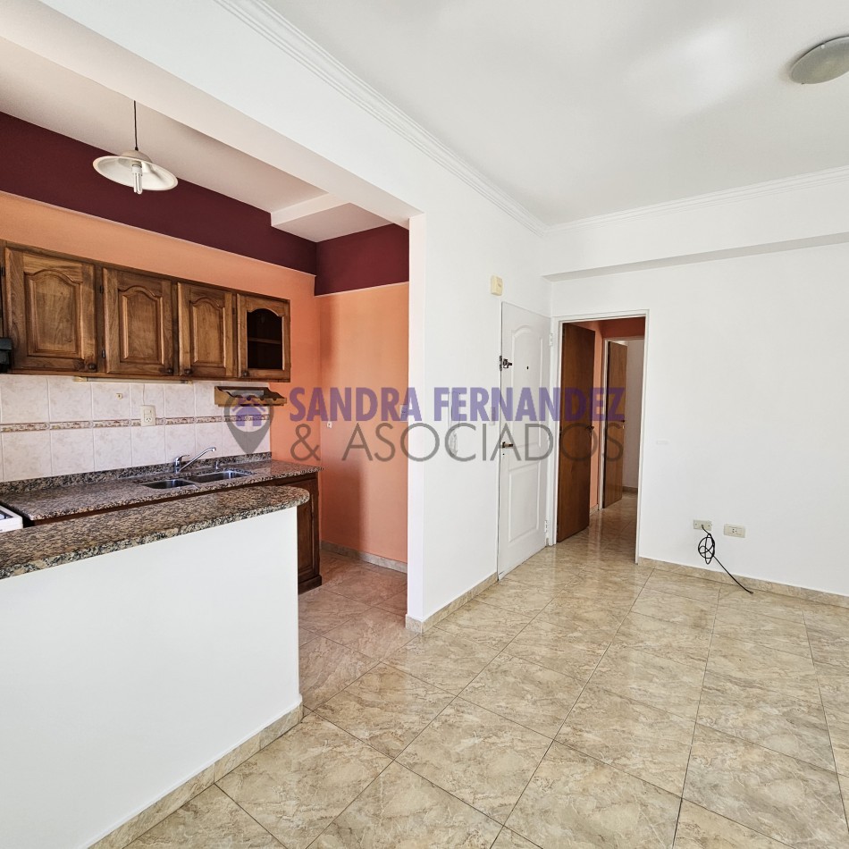 Neuquen Alquiler Departamento amplio 1 dormitorio con  terraza. Zona UNIVERSIDAD DEL COMAHUE-COTO-ALTO-COMAHUE SHOPPING- FARMACIA DEL PUEBLO