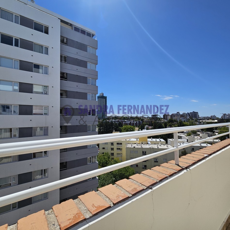 Neuquen Alquiler Departamento amplio 1 dormitorio con  terraza. Zona UNIVERSIDAD DEL COMAHUE-COTO-ALTO-COMAHUE SHOPPING- FARMACIA DEL PUEBLO