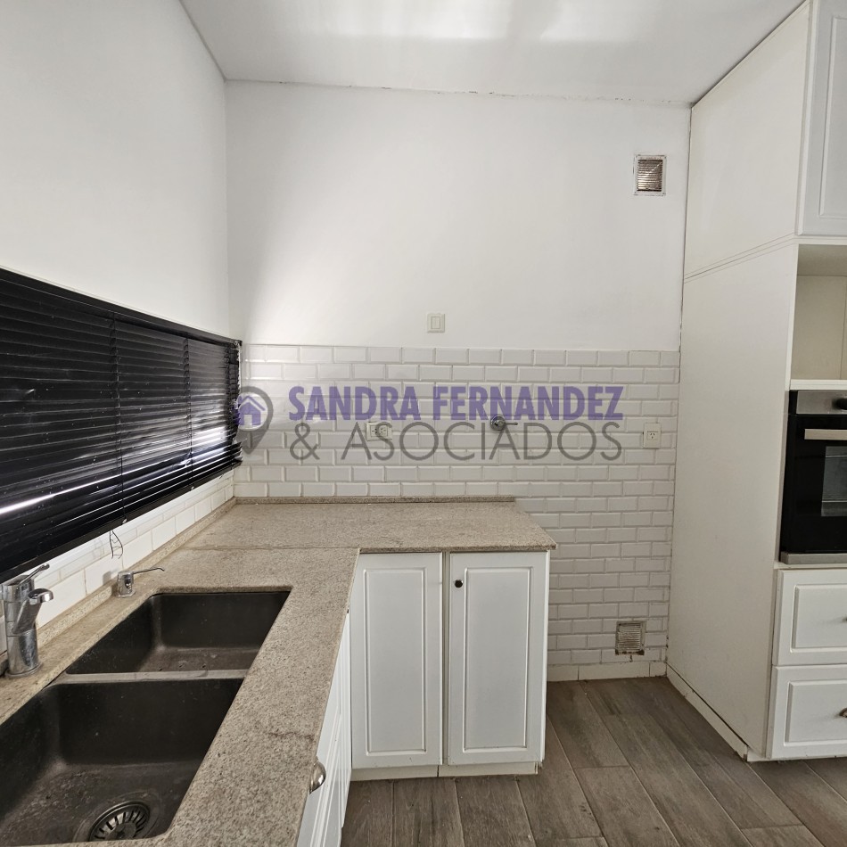 Rio Negro Cipolletti Barrio Manzanar Kossman. Casa en una sola planta diseño minimalista