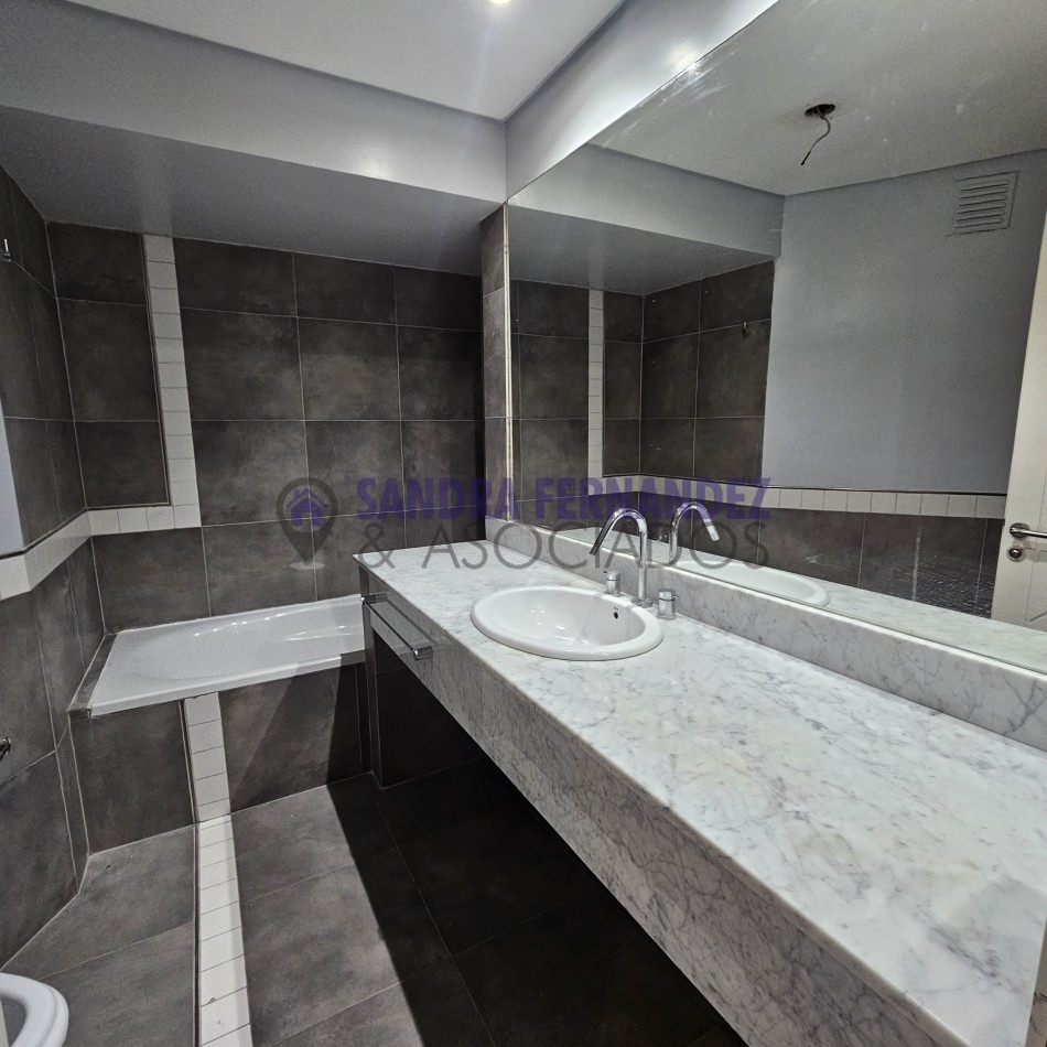 Neuquen Alquiler Semipiso Departamento 2 dormitorios (suite) Cochera Baulera