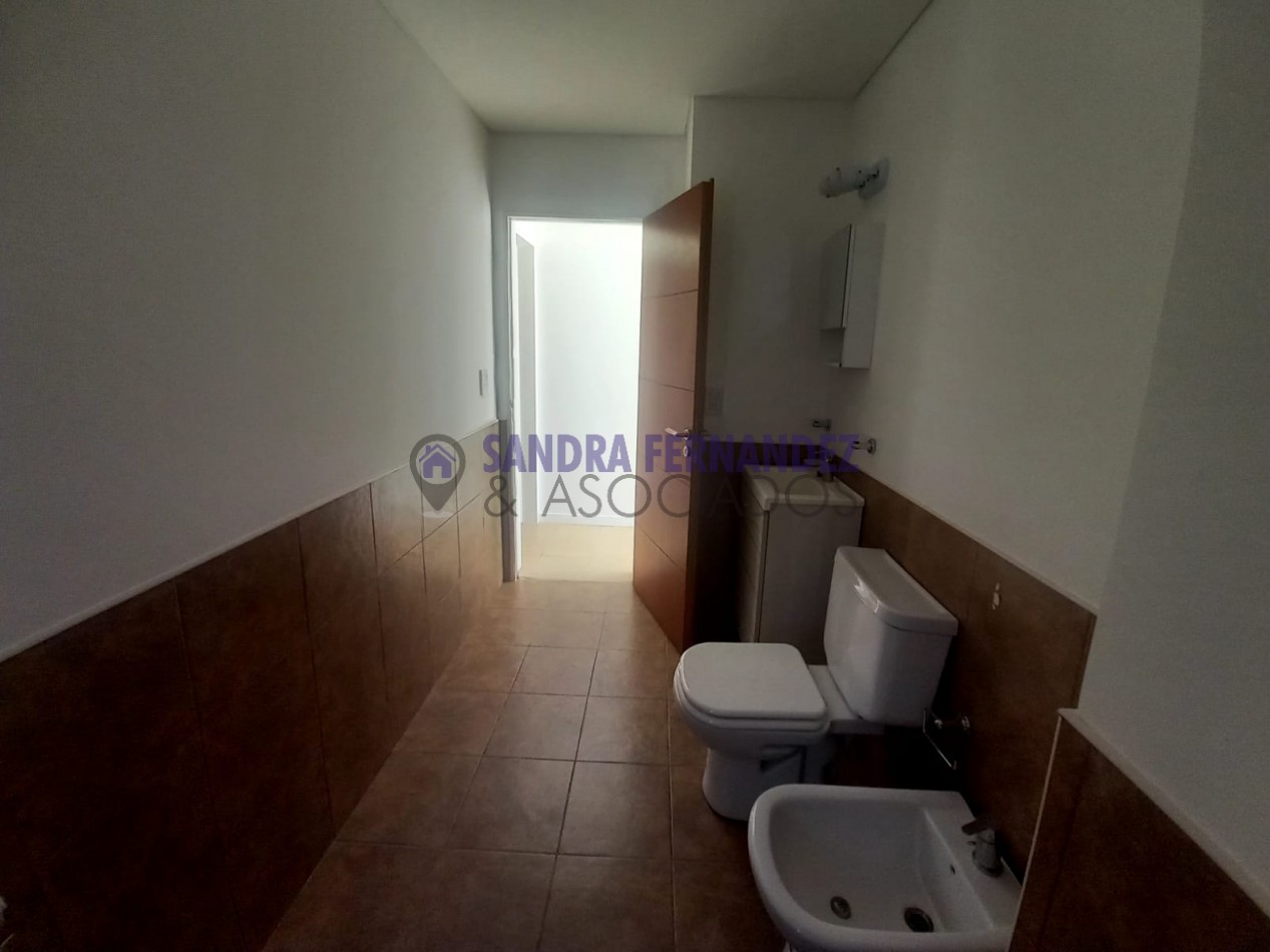 Rio Negro Alquiler Departamento 1 dormitorio con cochera Complejo Jardines de Esmeralda
