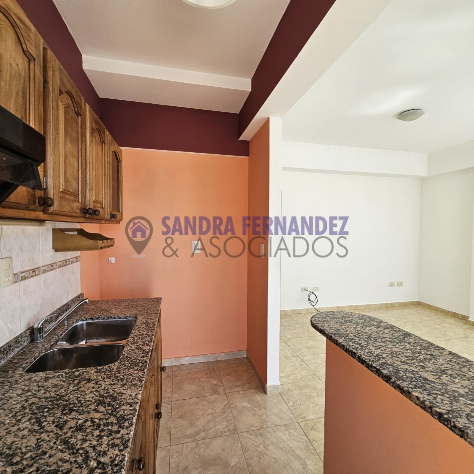 Neuquen Alquiler Departamento amplio 1 dormitorio con  terraza. Zona UNIVERSIDAD DEL COMAHUE-COTO-ALTO-COMAHUE SHOPPING- FARMACIA DEL PUEBLO