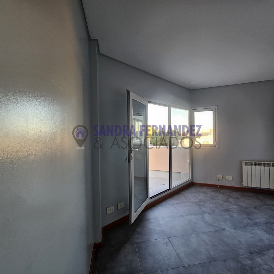 Neuquen Alquiler Departamento semipiso 2 dorm B° Santa Genoveva
