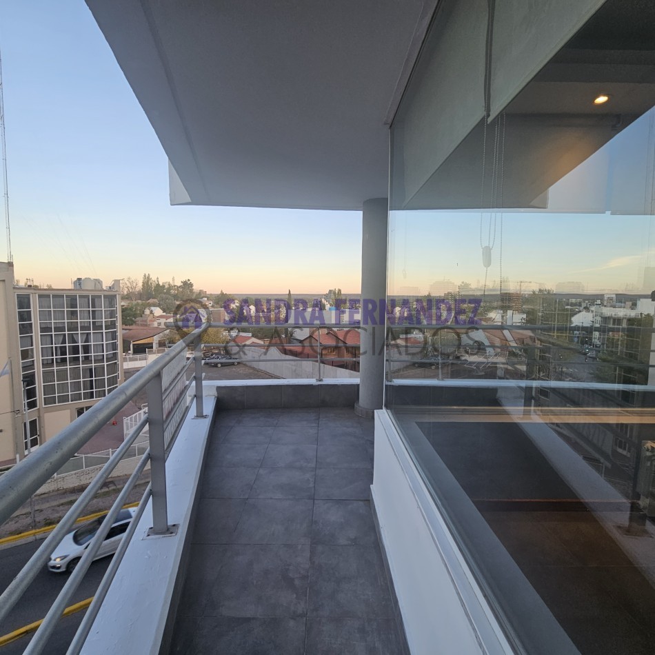 Neuquen Alquiler Departamento semipiso 2 dorm B° Santa Genoveva