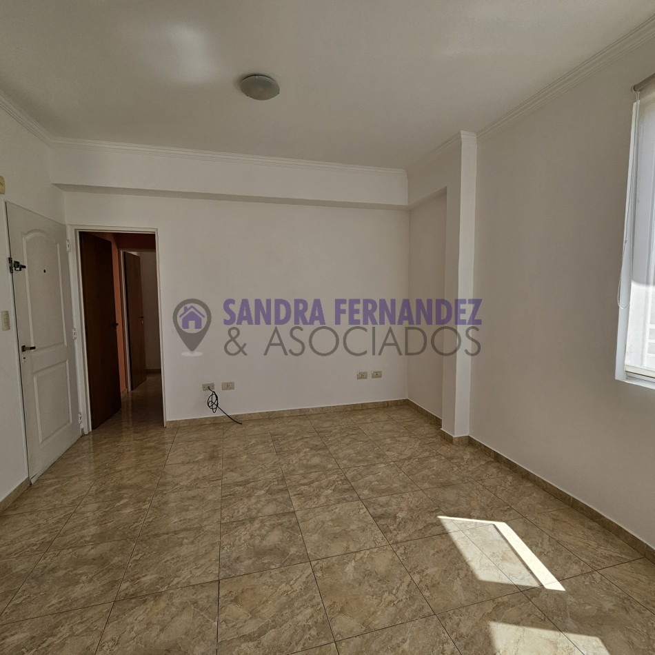 Neuquen Alquiler Departamento amplio 1 dormitorio con  terraza. Zona UNIVERSIDAD DEL COMAHUE-COTO-ALTO-COMAHUE SHOPPING- FARMACIA DEL PUEBLO