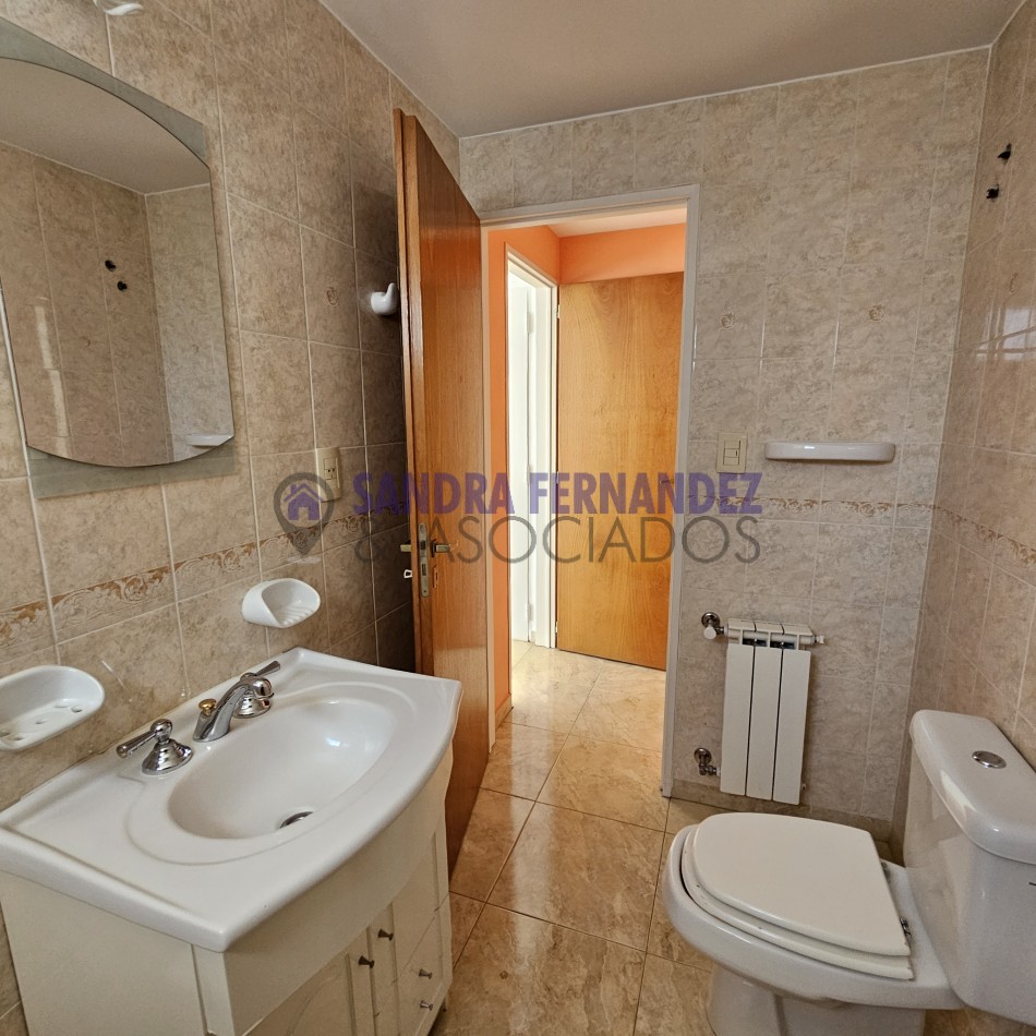 Neuquen Alquiler Departamento amplio 1 dormitorio con  terraza. Zona UNIVERSIDAD DEL COMAHUE-COTO-ALTO-COMAHUE SHOPPING- FARMACIA DEL PUEBLO