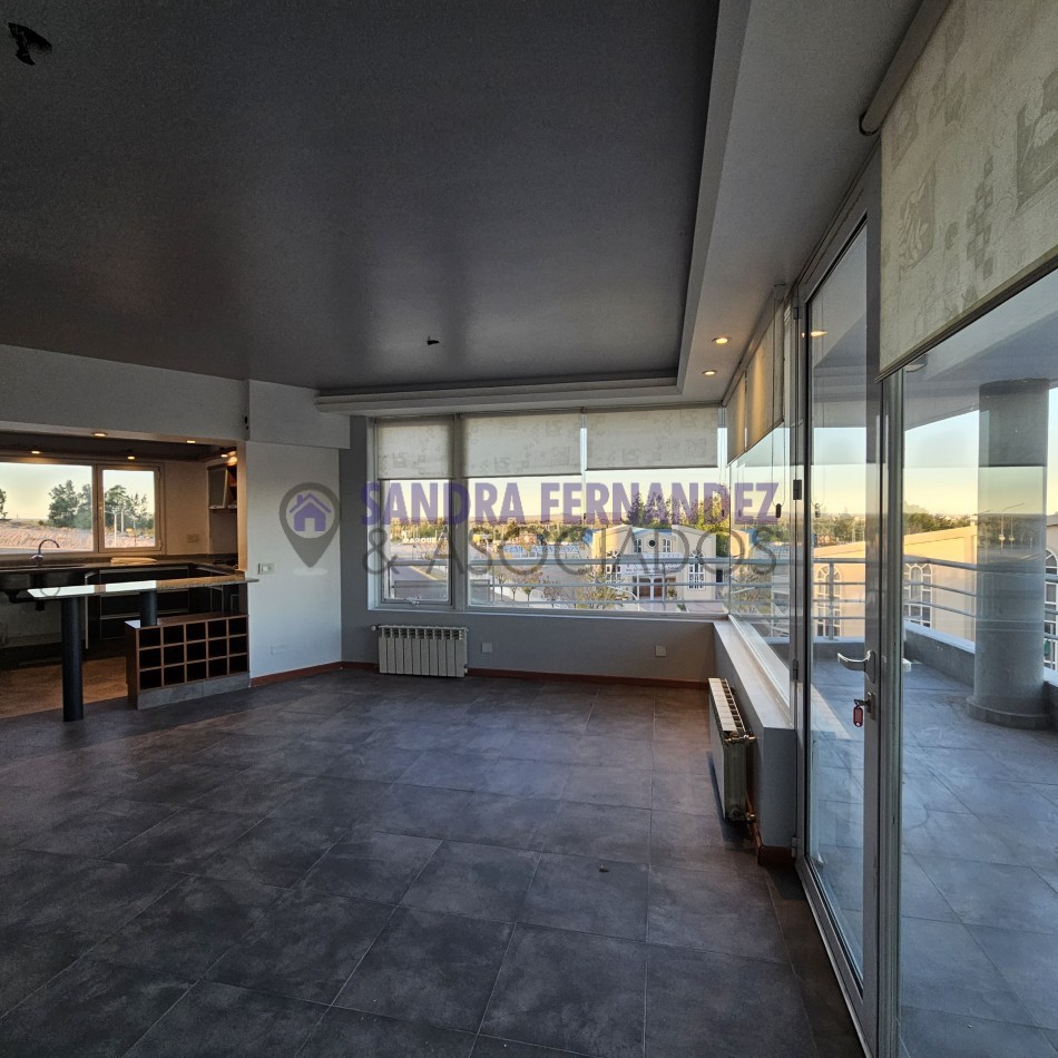 Neuquen Alquiler Semipiso Departamento 2 dormitorios (suite) Cochera Baulera
