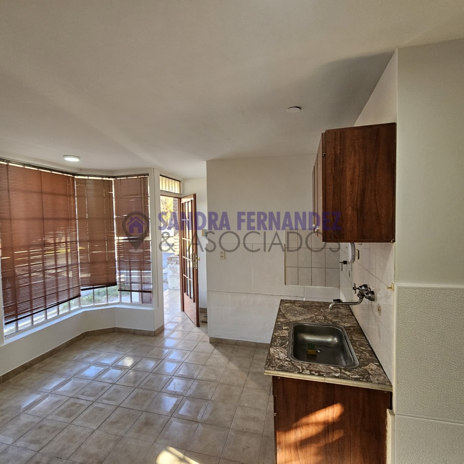 Neuquen Alquiler Monoambiente Zona Santa Genoveva Sin Cochera