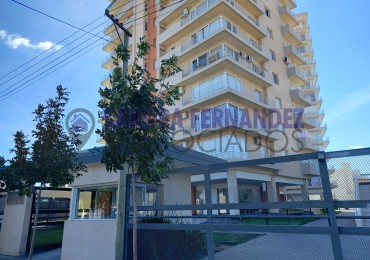 Rio Negro Alquiler Departamento 1 dormitorio con cochera Complejo Jardines de Esmeralda