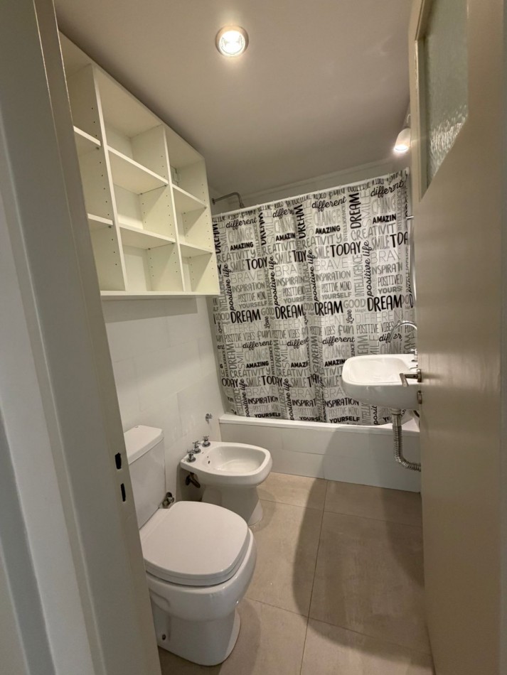Venta / Permuta. Buenos Aires. CABA Departamento 2 dormitorios sin cochera REMODELADO A ESTRENAR