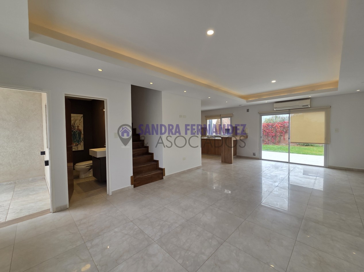 Rio Negro Cipolletti Duplex 3 dormitorios B° Rincon Lindo