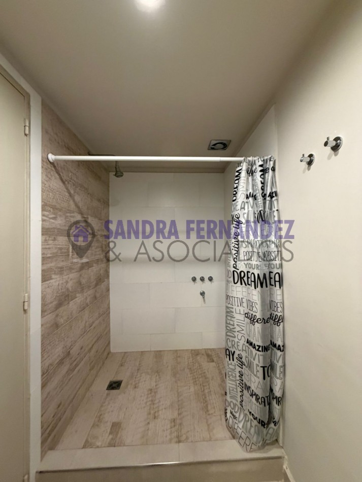 Venta / Permuta. Buenos Aires. CABA Departamento 2 dormitorios sin cochera REMODELADO A ESTRENAR