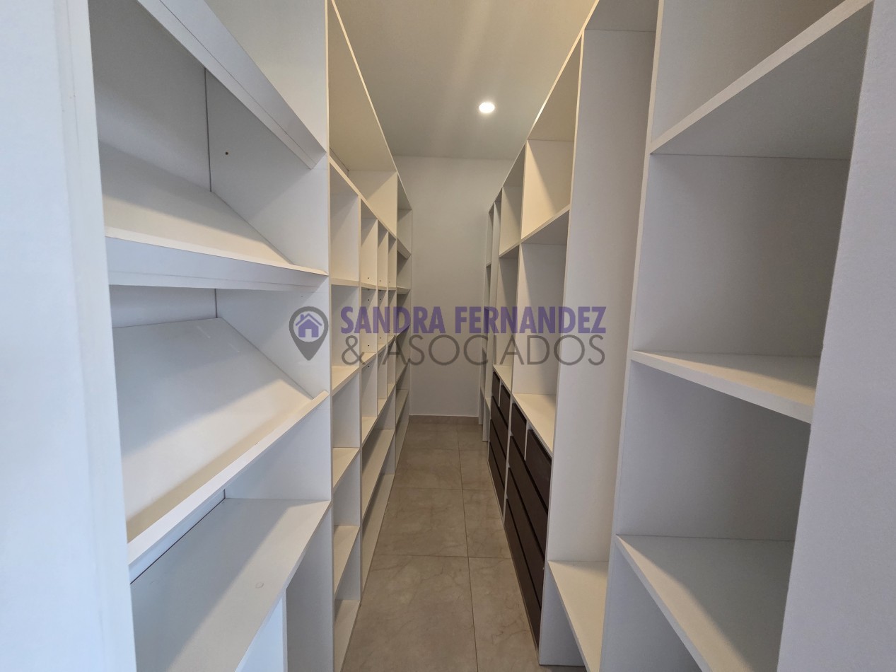 Rio Negro Cipolletti Duplex 3 dormitorios B° Rincon Lindo