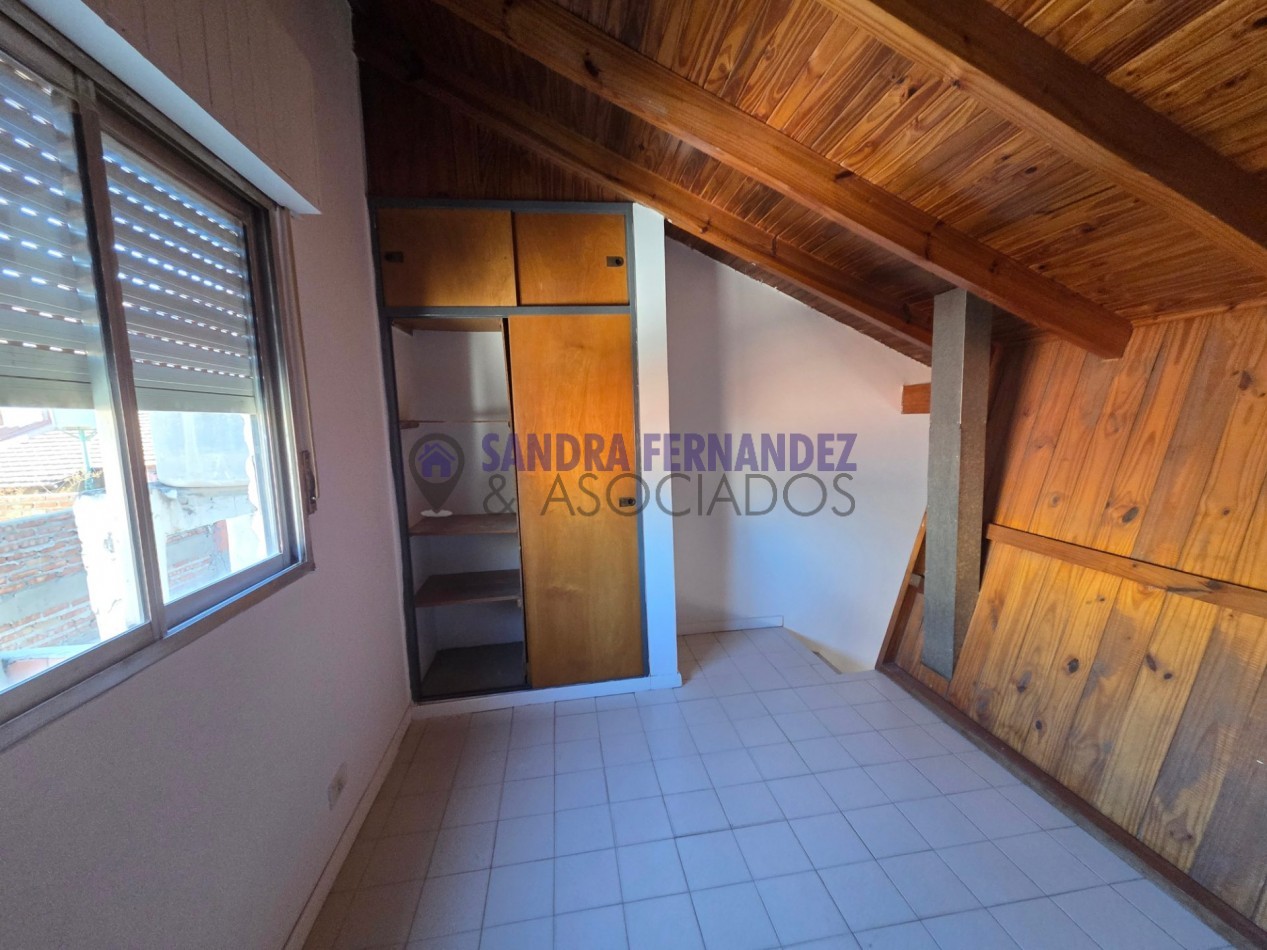 Neuquen. Alquiler. Departamento tipo Duplex 1 dormitorio Barrio Cumulen