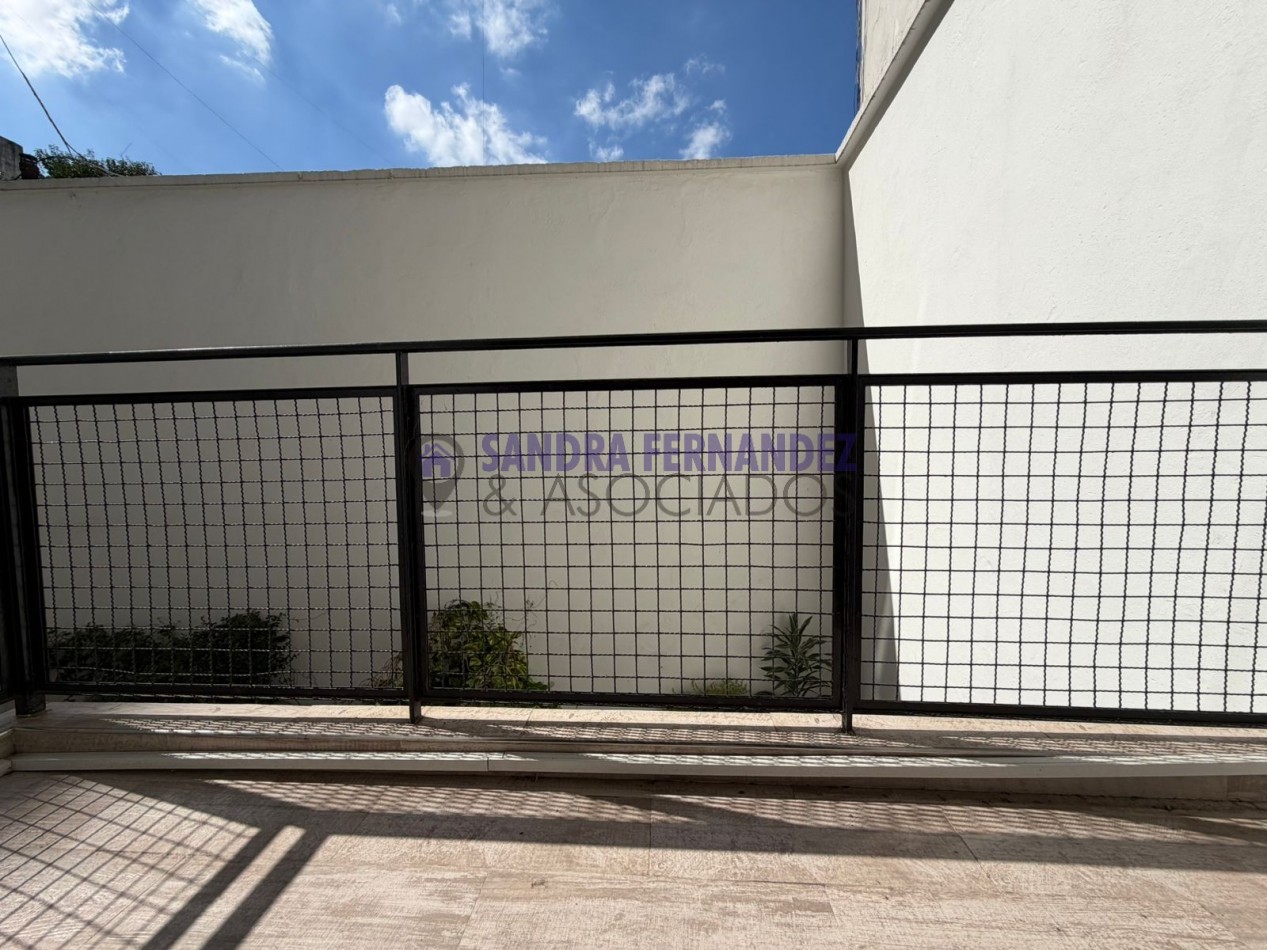 Venta / Permuta. Buenos Aires. CABA Departamento 2 dormitorios sin cochera REMODELADO A ESTRENAR