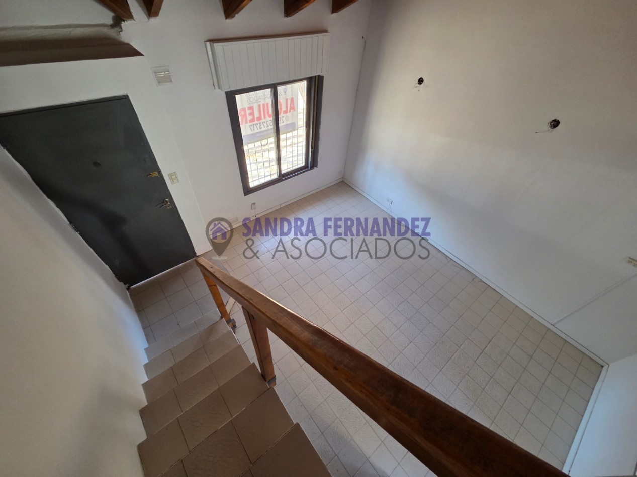 Neuquen. Alquiler. Departamento tipo Duplex 1 dormitorio Barrio Cumulen
