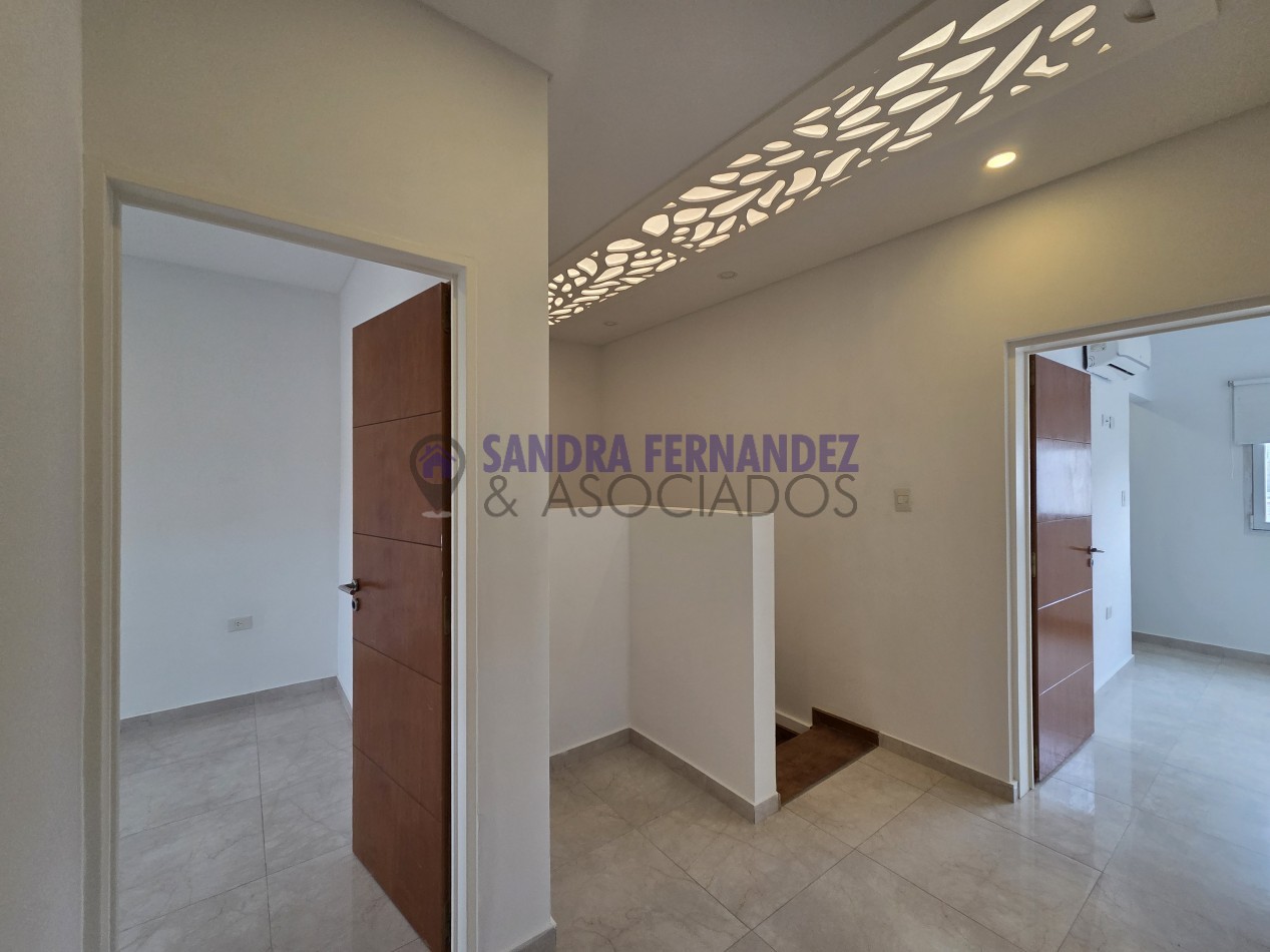 Rio Negro Cipolletti Duplex 3 dormitorios B° Rincon Lindo