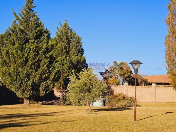 Rio Negro  Cipolletti  Venta  Casa 4 dormitorios (1 suite) Barrio Santa Clara 