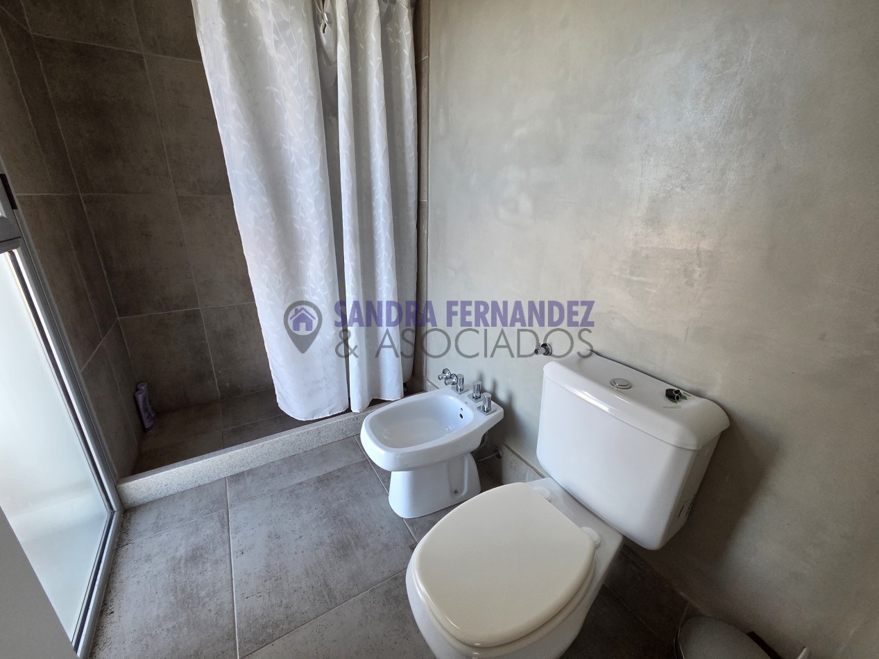  Neuquen. ALQUILER/VENTA La Peninsula Casa amoblada equipada 3 dormitorios