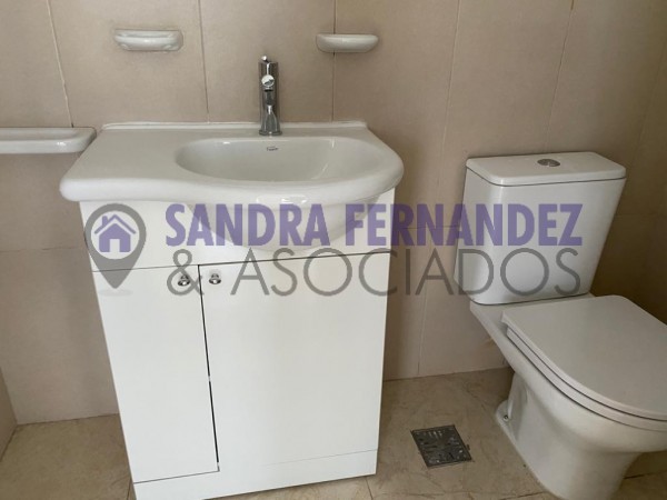 Neuquen. Venta Departamento en duplex 2 dormitorios USO COMERCIAL O VIVIENDA. Cochera. Zona Policlinico Neuquen- APTO CREDITO BANCARIO