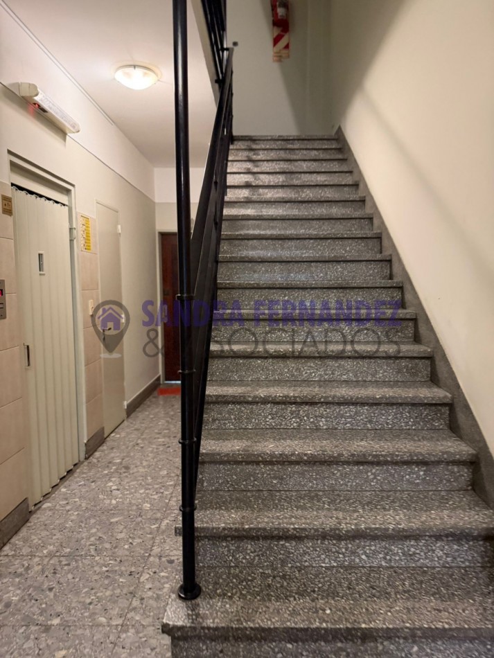 Venta / Permuta. Buenos Aires. CABA Departamento 2 dormitorios sin cochera REMODELADO A ESTRENAR