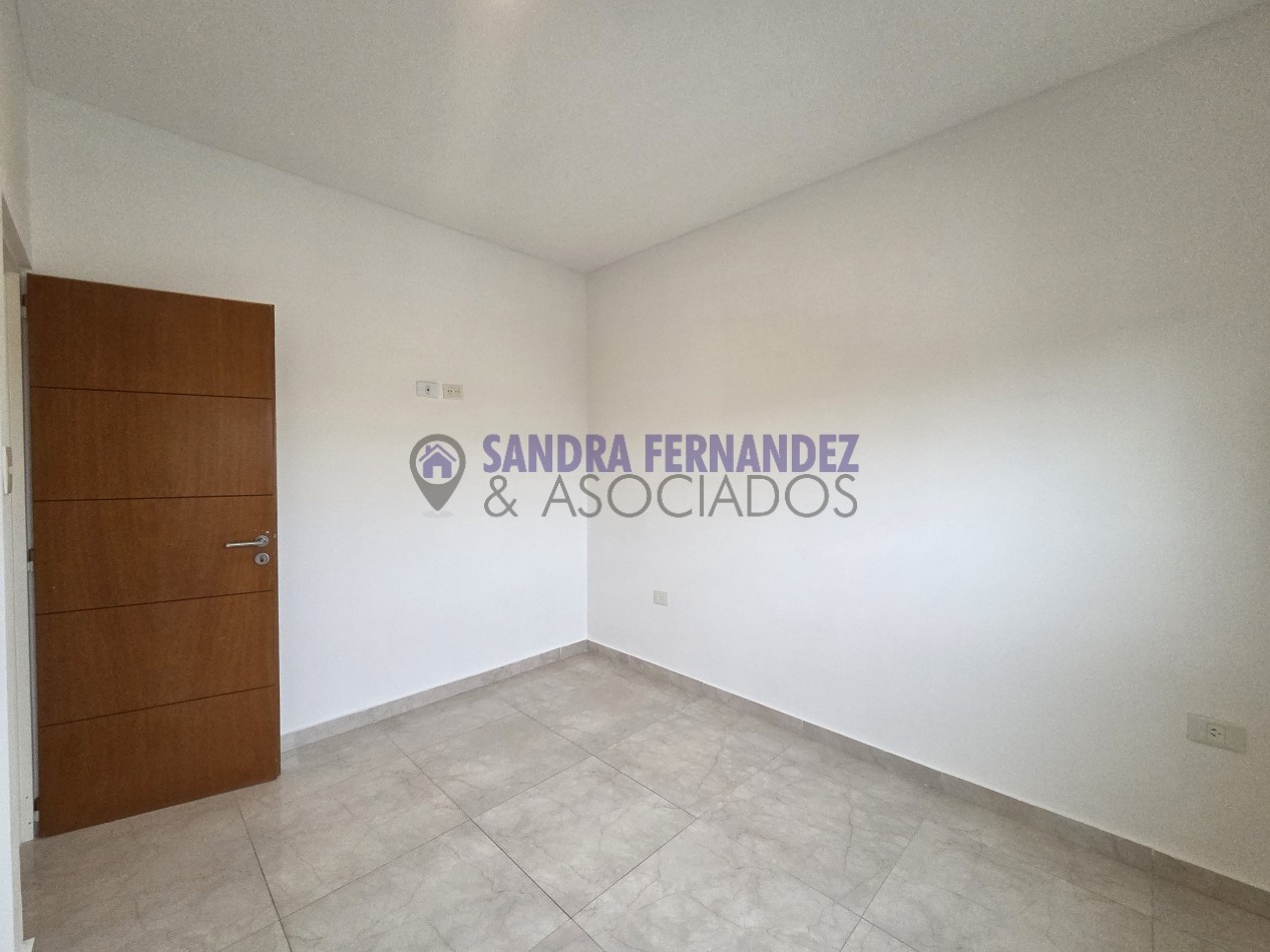 Rio Negro Cipolletti Duplex 3 dormitorios B° Rincon Lindo