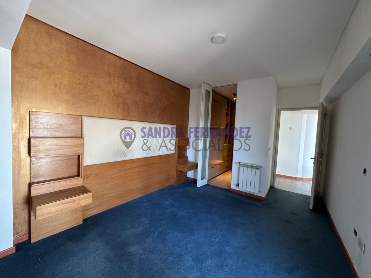 Neuquen Alquiler Semipiso Departamento 2 dormitorios (suite) Cochera Baulera