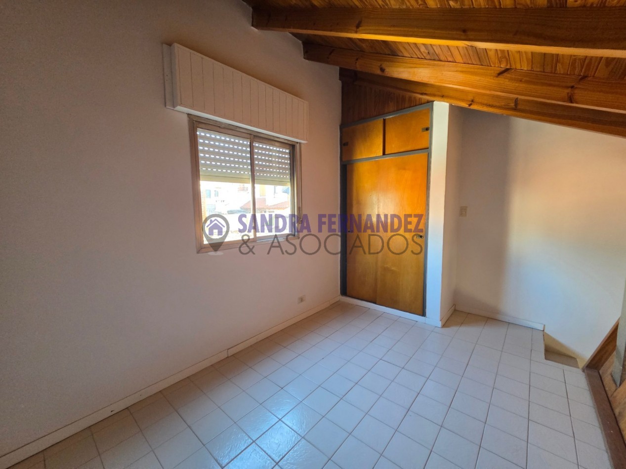 Neuquen. Alquiler. Departamento tipo Duplex 1 dormitorio Barrio Cumulen