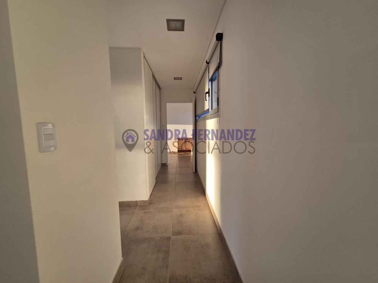  Neuquen. ALQUILER/VENTA La Peninsula Casa amoblada equipada 3 dormitorios