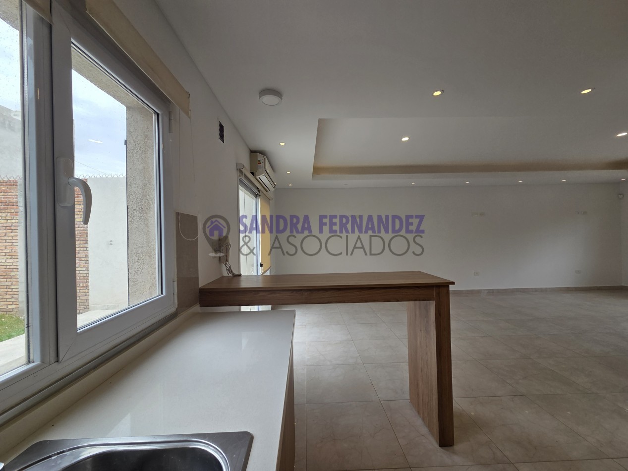 Rio Negro Cipolletti Duplex 3 dormitorios B° Rincon Lindo