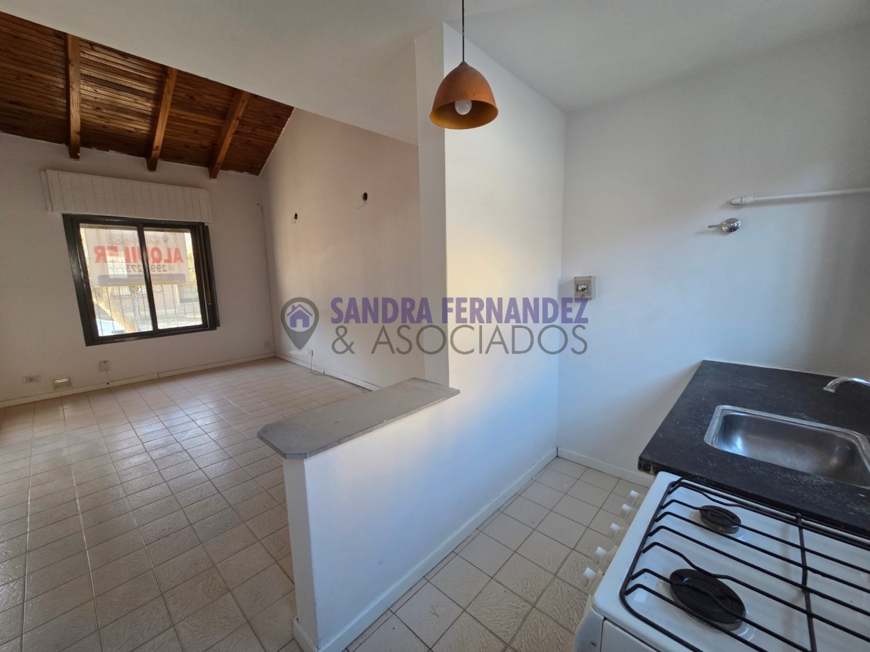 Neuquen. Alquiler. Departamento tipo Duplex 1 dormitorio Barrio Cumulen