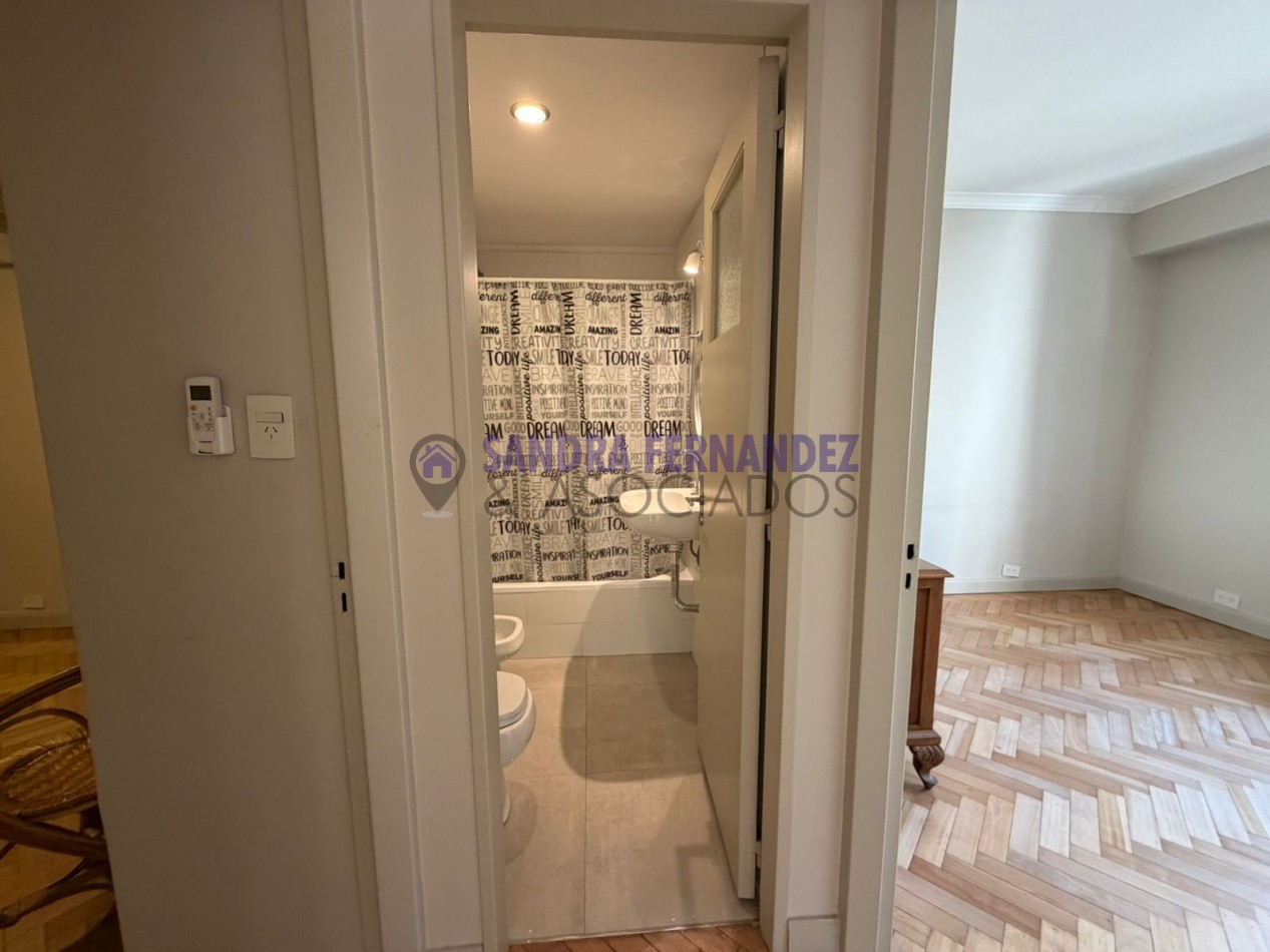 Venta / Permuta. Buenos Aires. CABA Departamento 2 dormitorios sin cochera REMODELADO A ESTRENAR