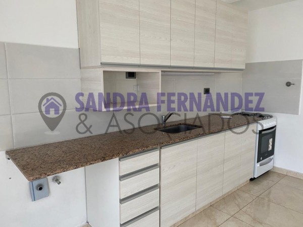 Neuquen. Venta Departamento en duplex 2 dormitorios USO COMERCIAL O VIVIENDA. Cochera. Zona Policlinico Neuquen- APTO CREDITO BANCARIO