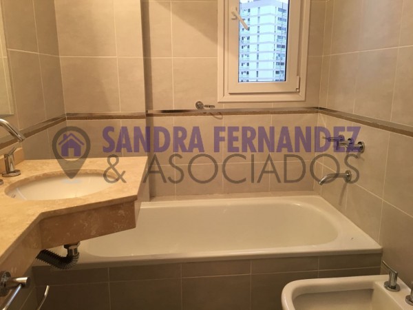 Neuquen, Alquiler, Piso Nivel Gerencial. 