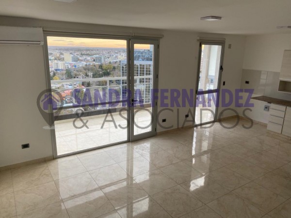 Neuquen. Venta Departamento en duplex 2 dormitorios USO COMERCIAL O VIVIENDA. Cochera. Zona Policlinico Neuquen- APTO CREDITO BANCARIO