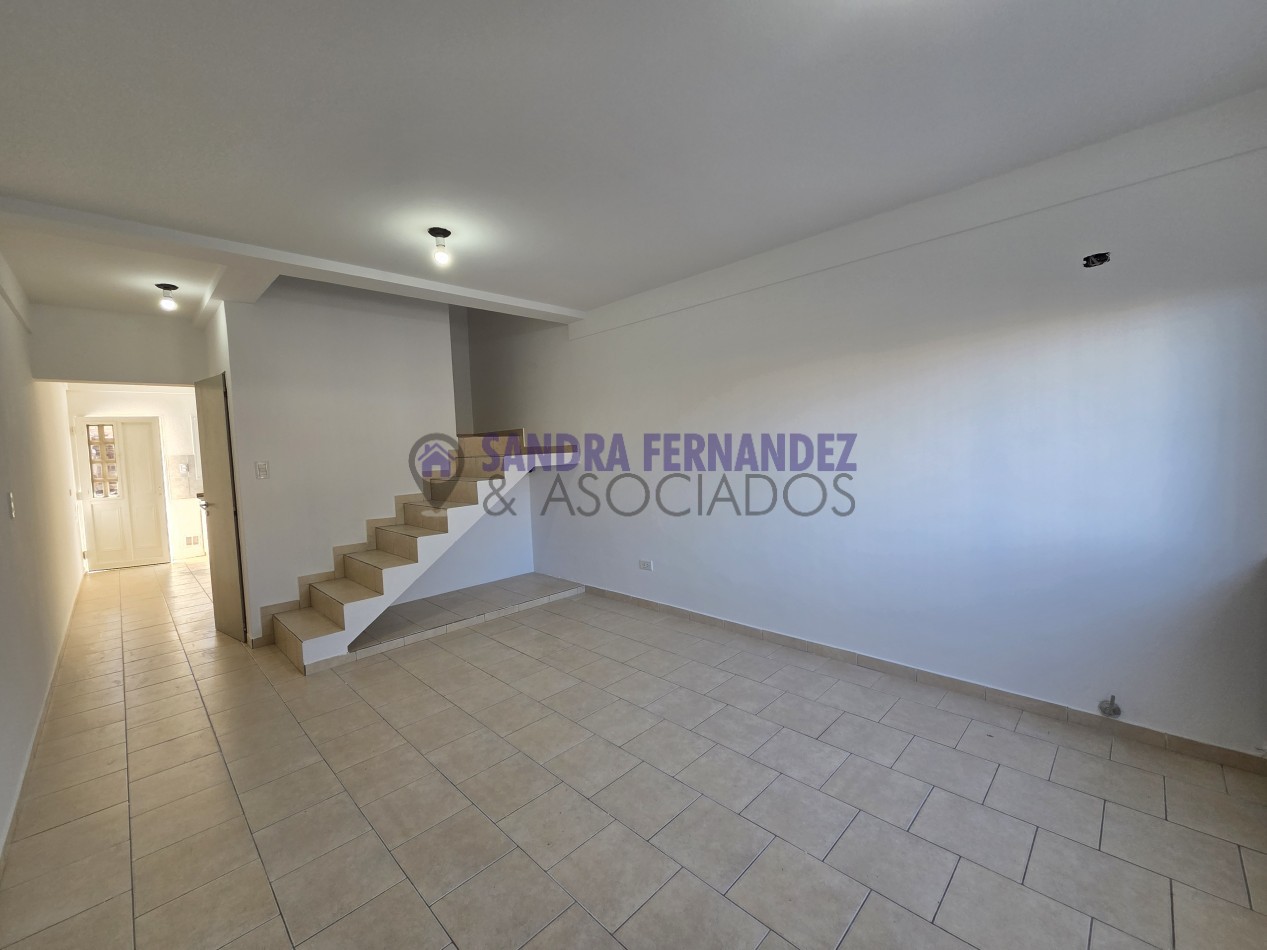 Neuquen Alquiler  B° Huilliches Duplex 2 dormitorios 