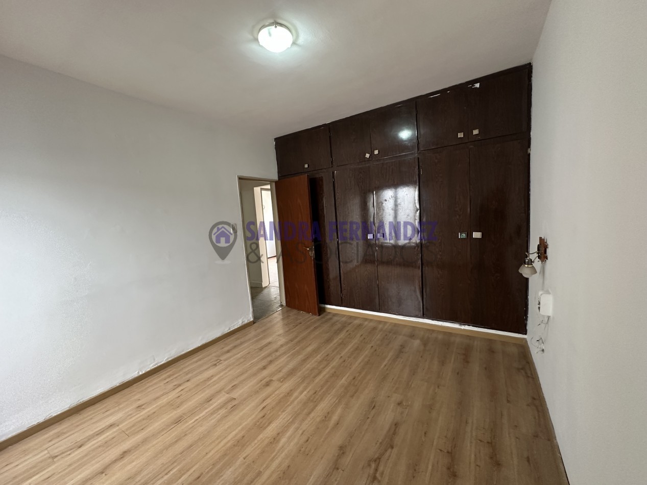 Neuquen Alquiler Casa en una sola planta 