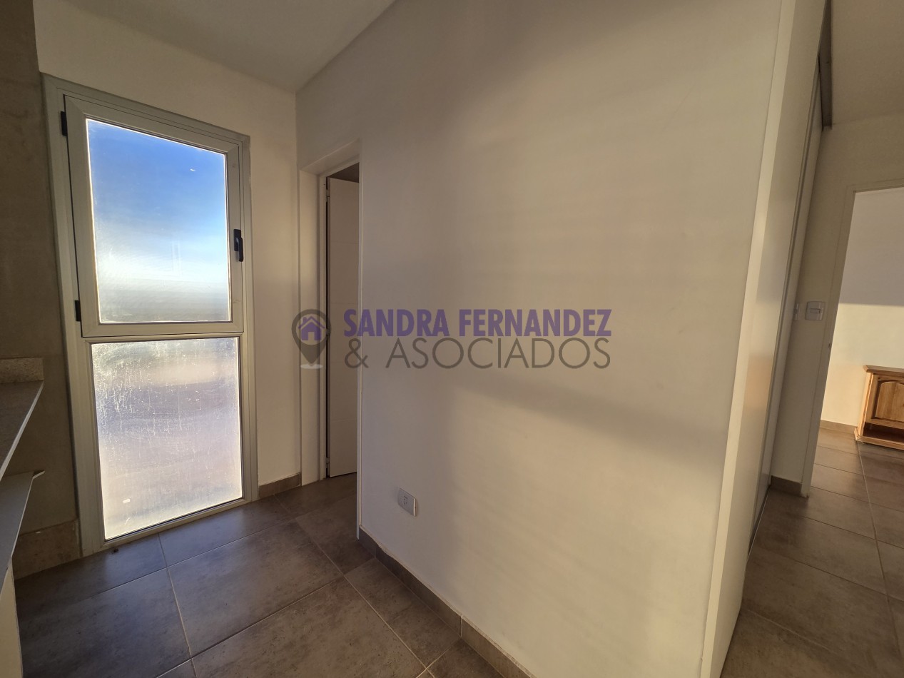  Neuquen. ALQUILER/VENTA La Peninsula Casa amoblada equipada 3 dormitorios