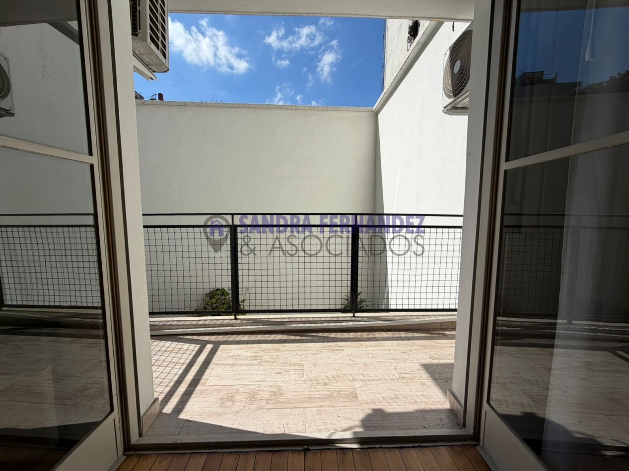 Venta / Permuta. Buenos Aires. CABA Departamento 2 dormitorios sin cochera REMODELADO A ESTRENAR