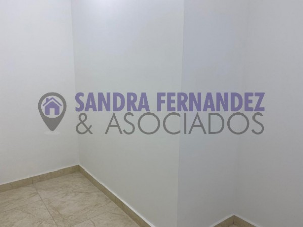 Neuquen. Venta Departamento en duplex 2 dormitorios USO COMERCIAL O VIVIENDA. Cochera. Zona Policlinico Neuquen- APTO CREDITO BANCARIO
