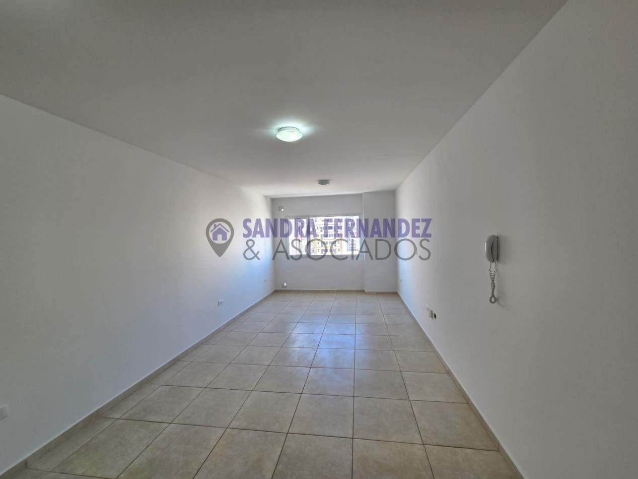 Neuquen Alquiler Monoambiente amplio cercano UNCO